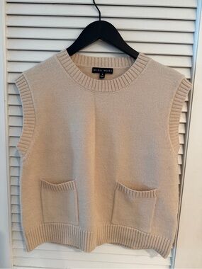 Miou muse vest .New